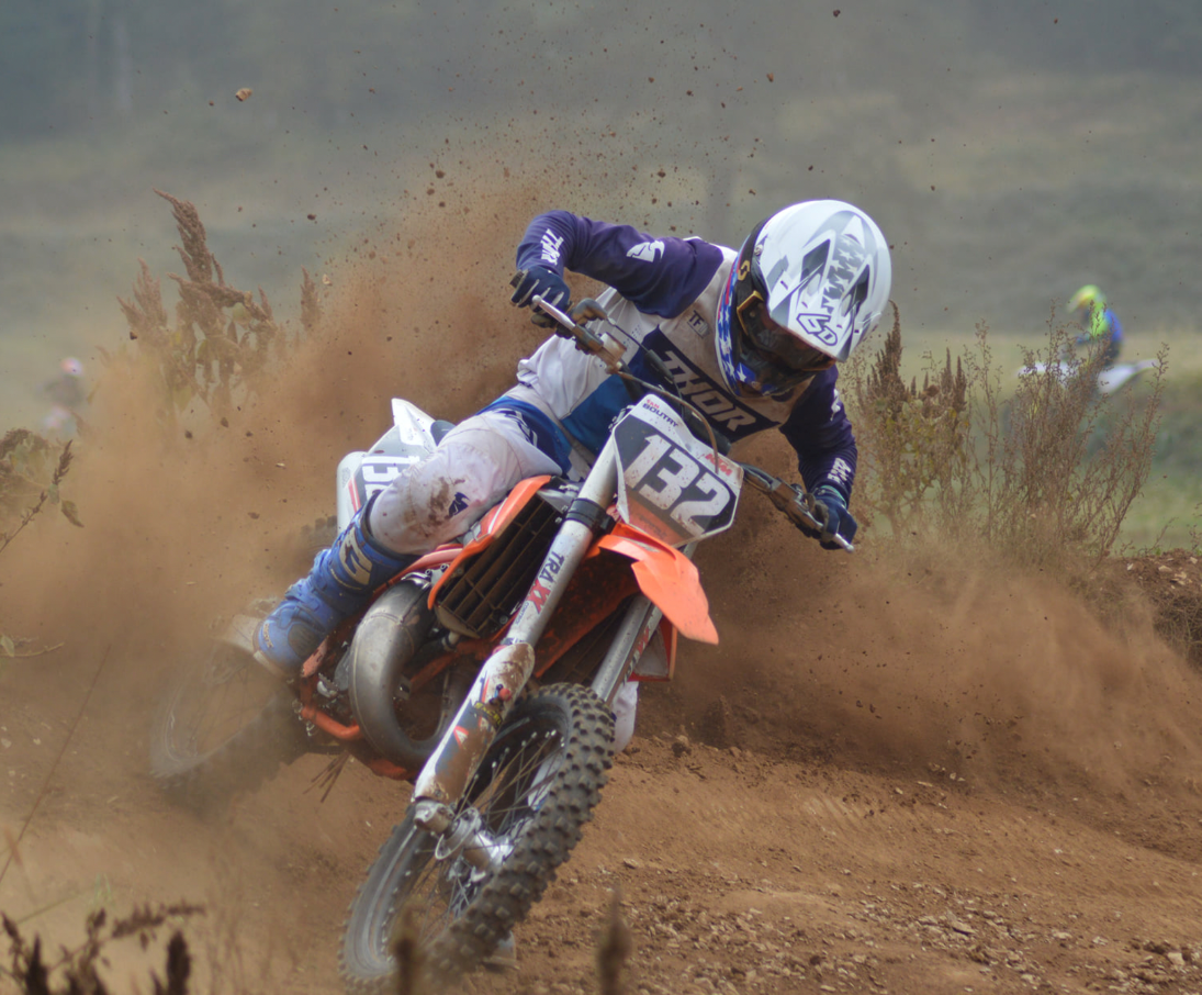 MOTOCROSS