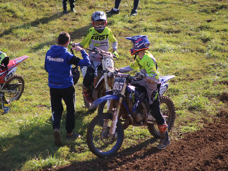 MOTOCROSS